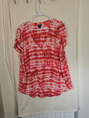 torrid Coral and White Tie-Dye V-Neck Flutter Sleeve Blouse